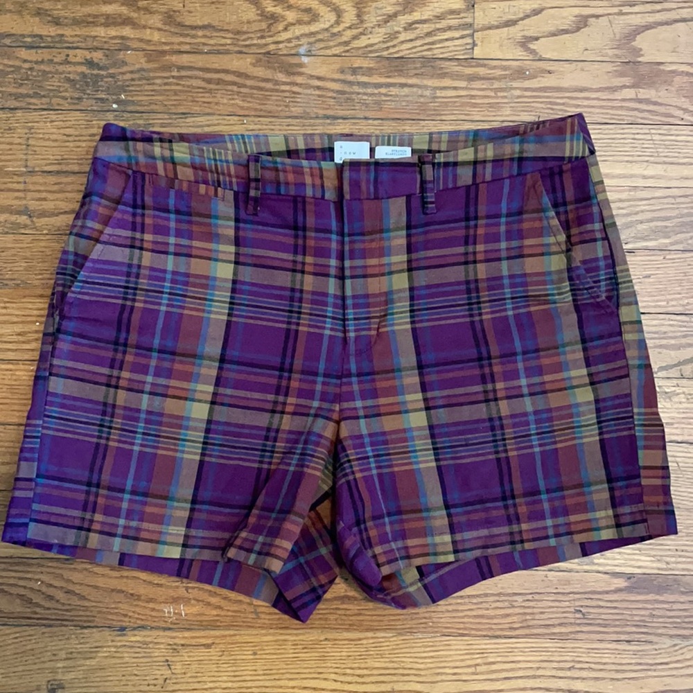 A New Day plaid chino shorts, size 10
